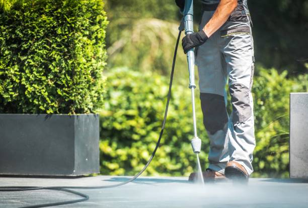 Best Parking Lot and Garage Cleaning  in Bastrop, TX